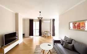 Modern Apartment At New Bazaar, Central Tirana